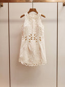 DR770Y Embroidered Sleeveless Dress with Scalloped Hem: Color as pictures / English / M